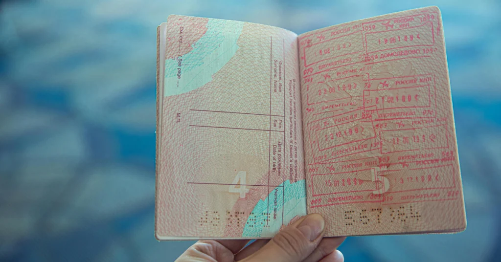 7 Crucial Mistakes That Could Derail Your Green Card